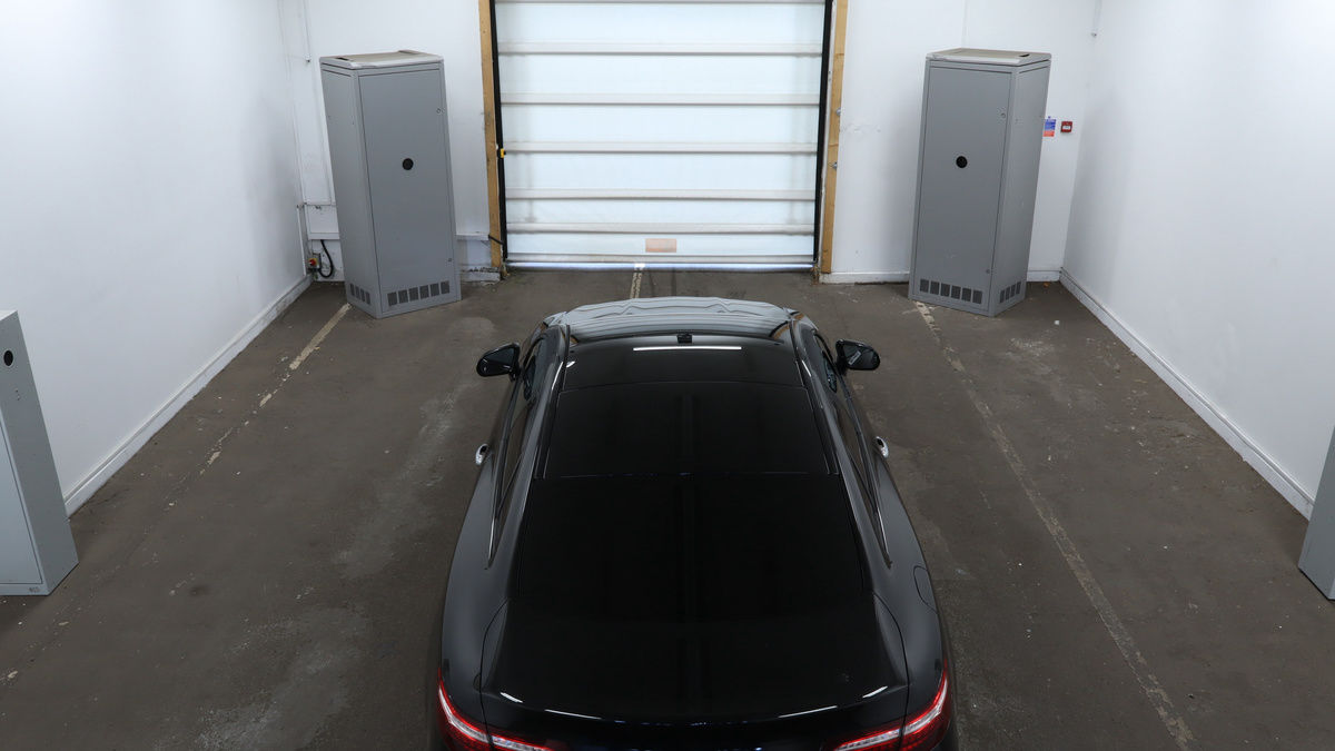 Mercedes-Benz E Class Image 8