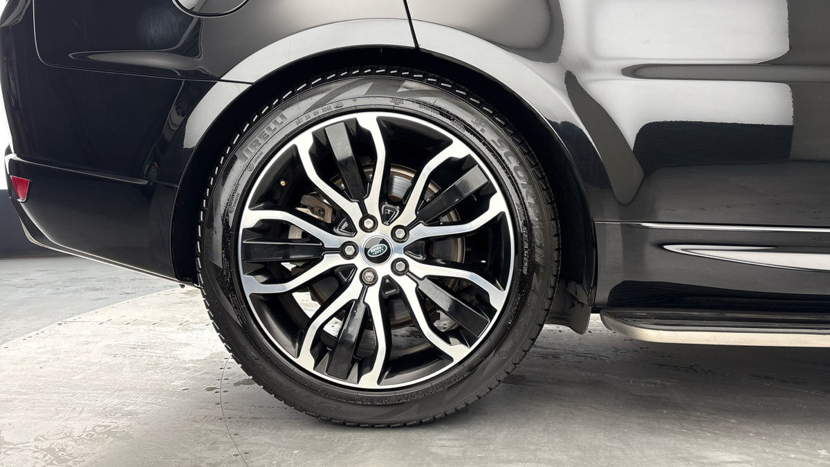 Land Rover Range Rover Sport Image 10