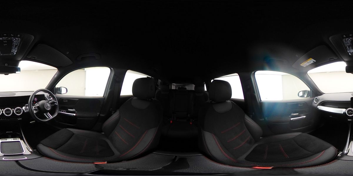 More views of Mercedes-Benz GLB