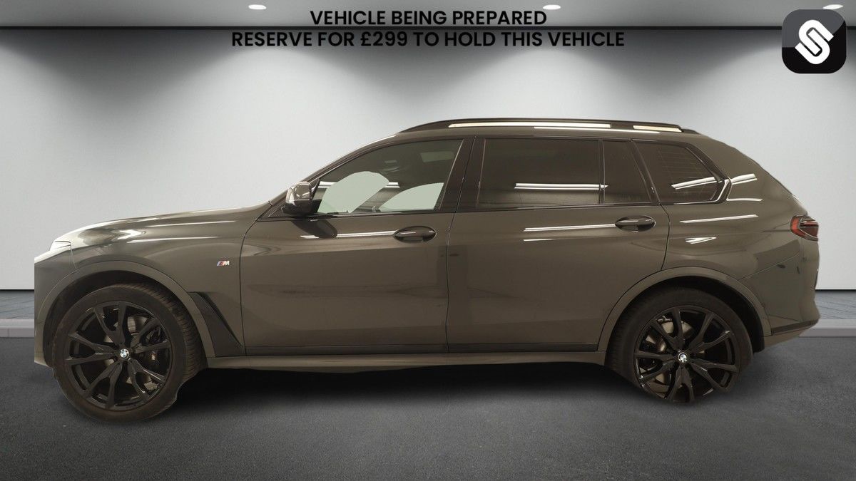 BMW X7 Image 6
