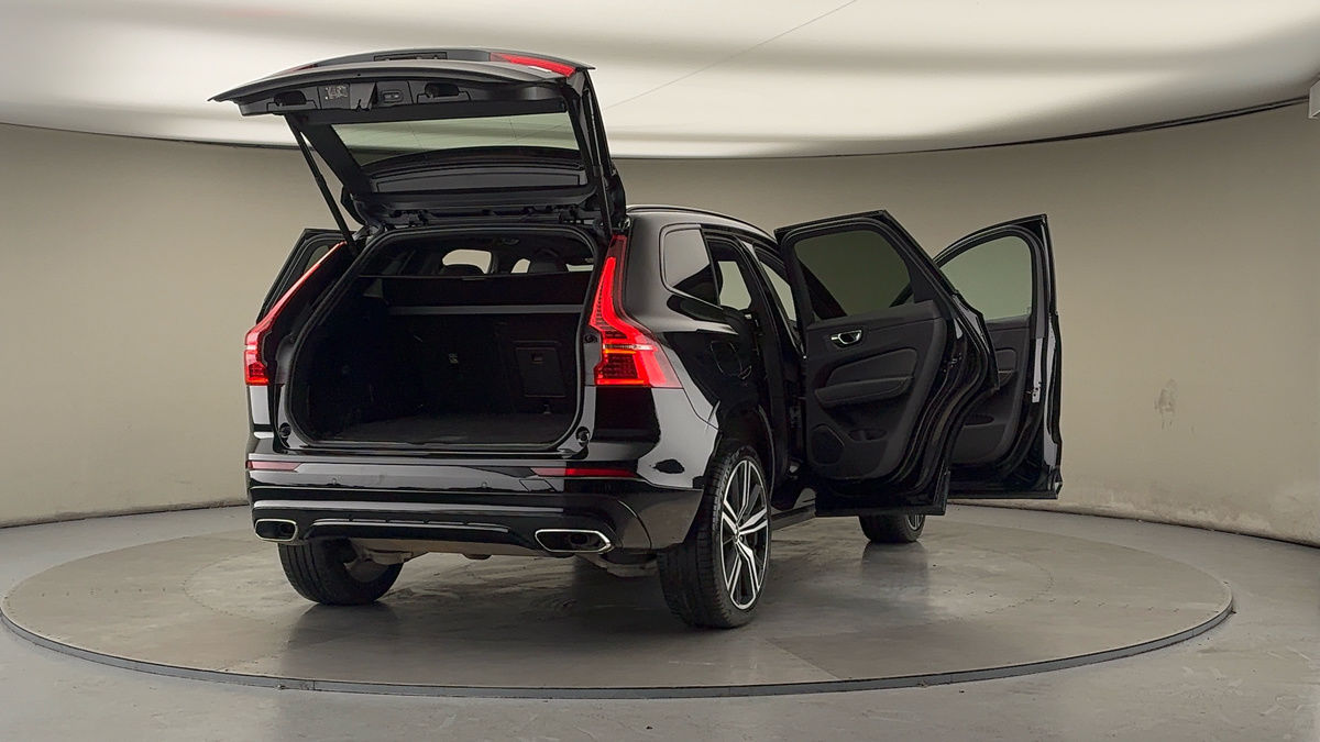 More views of Volvo XC60