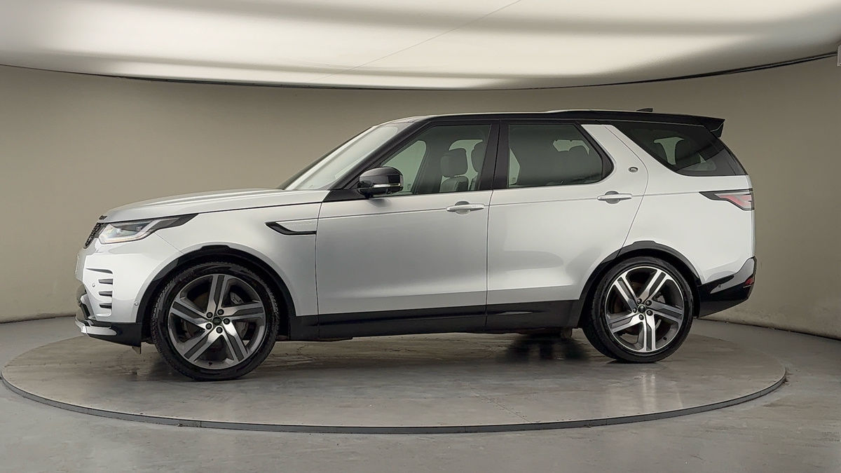 More views of Land Rover Discovery