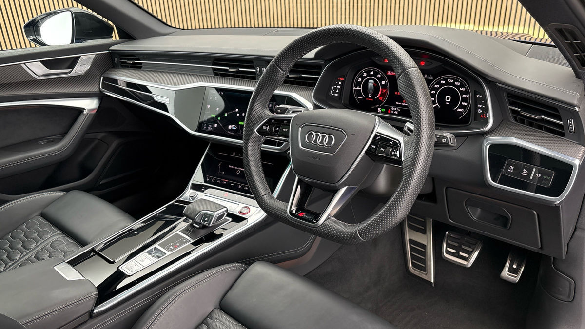 Audi RS6 Avant Image 5