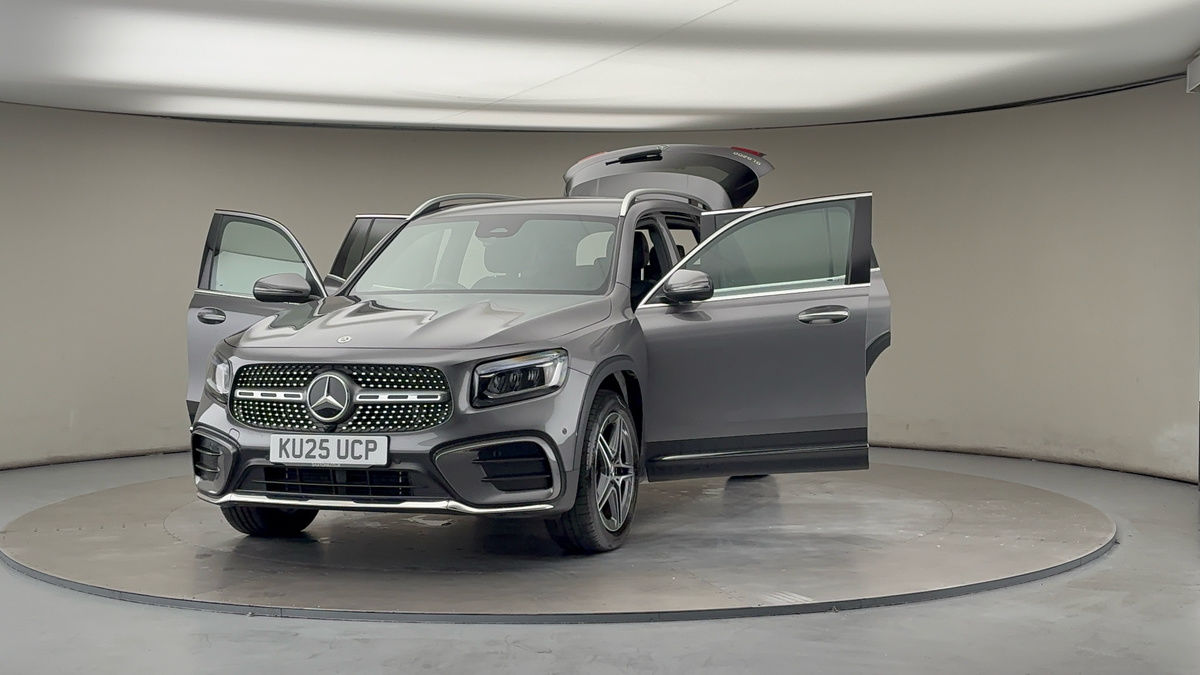 More views of Mercedes-Benz GLB