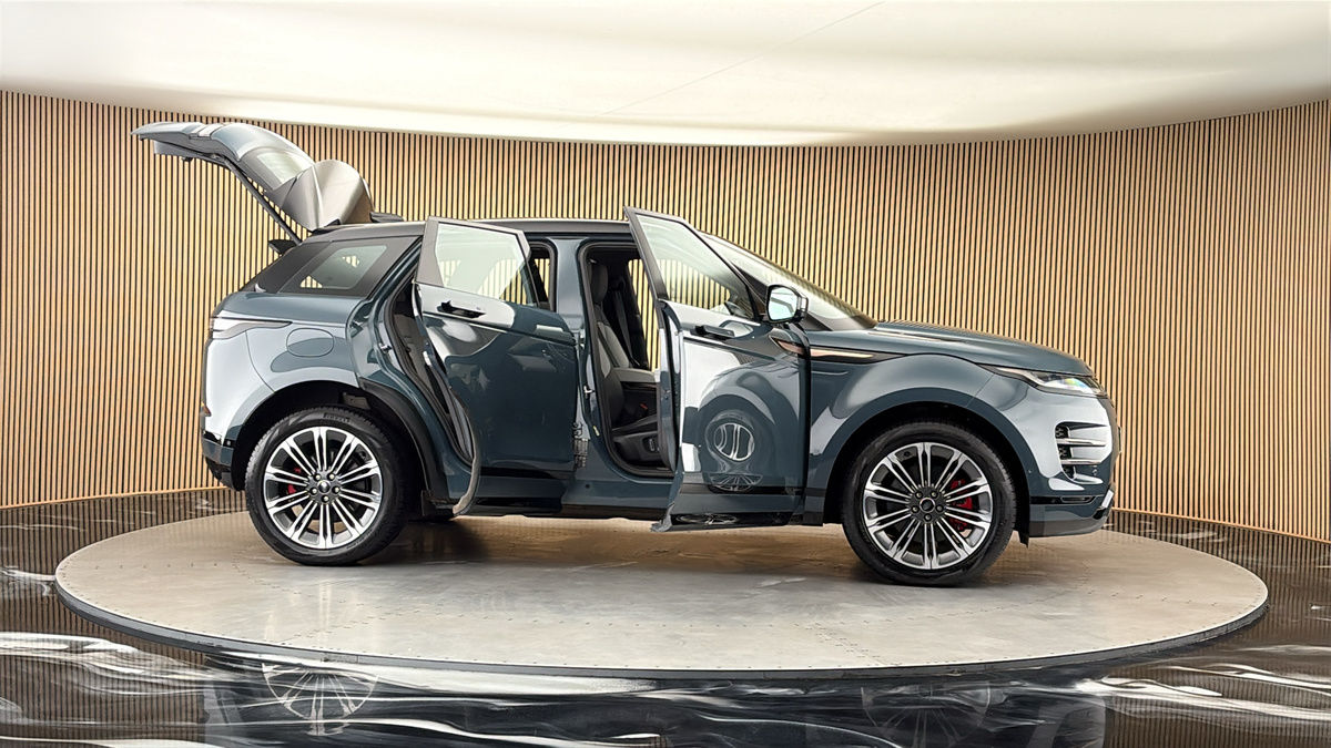 More views of Land Rover Range Rover Evoque