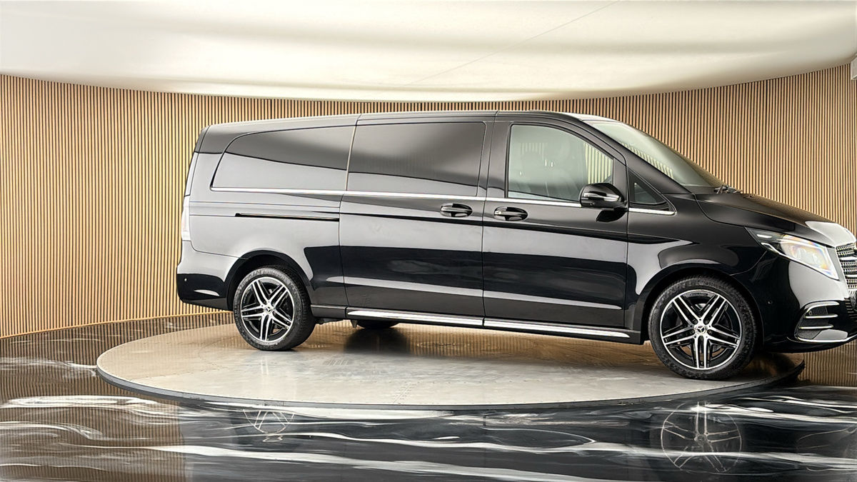 More views of Mercedes-Benz V Class