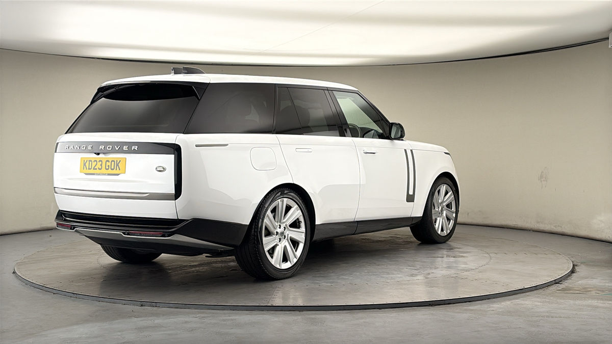 More views of Land Rover Range Rover