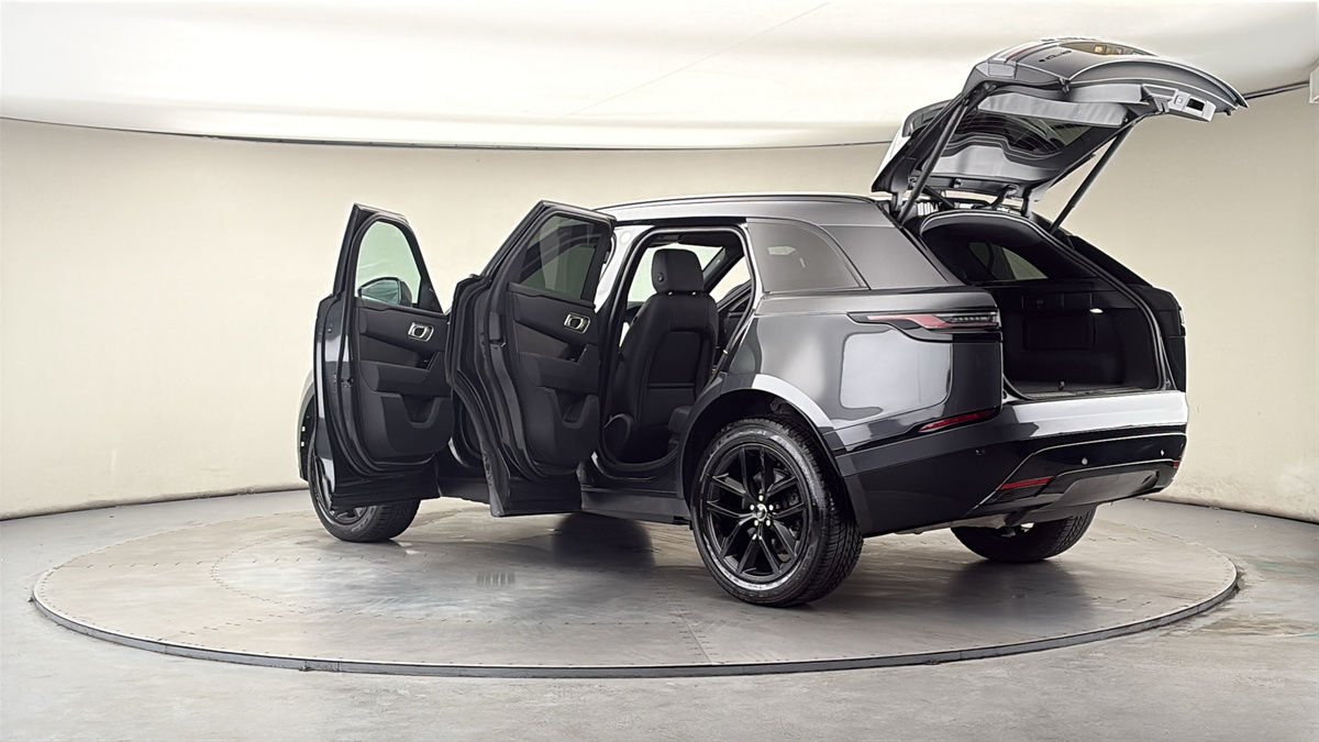 More views of Land Rover Range Rover Velar