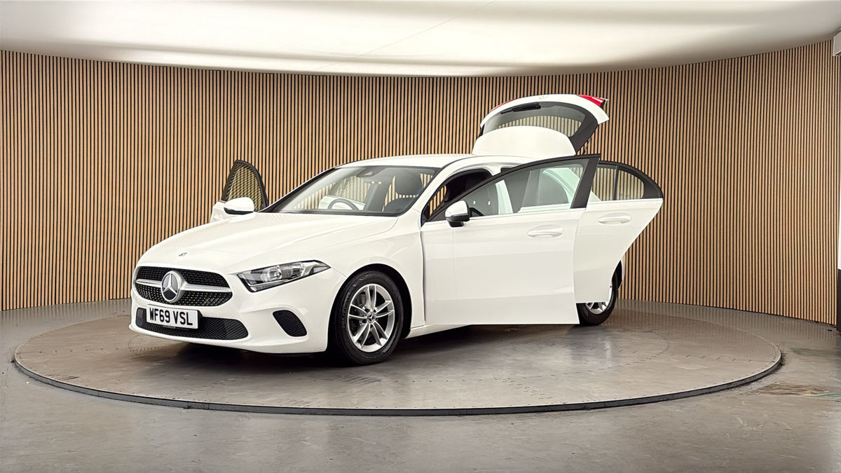 Mercedes-Benz A Class Image 22
