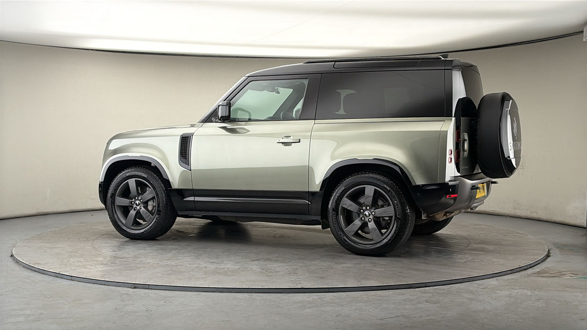 More views of Land Rover Defender 90