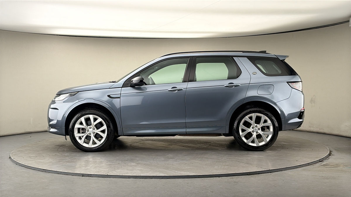 Land Rover Discovery Sport Image 15