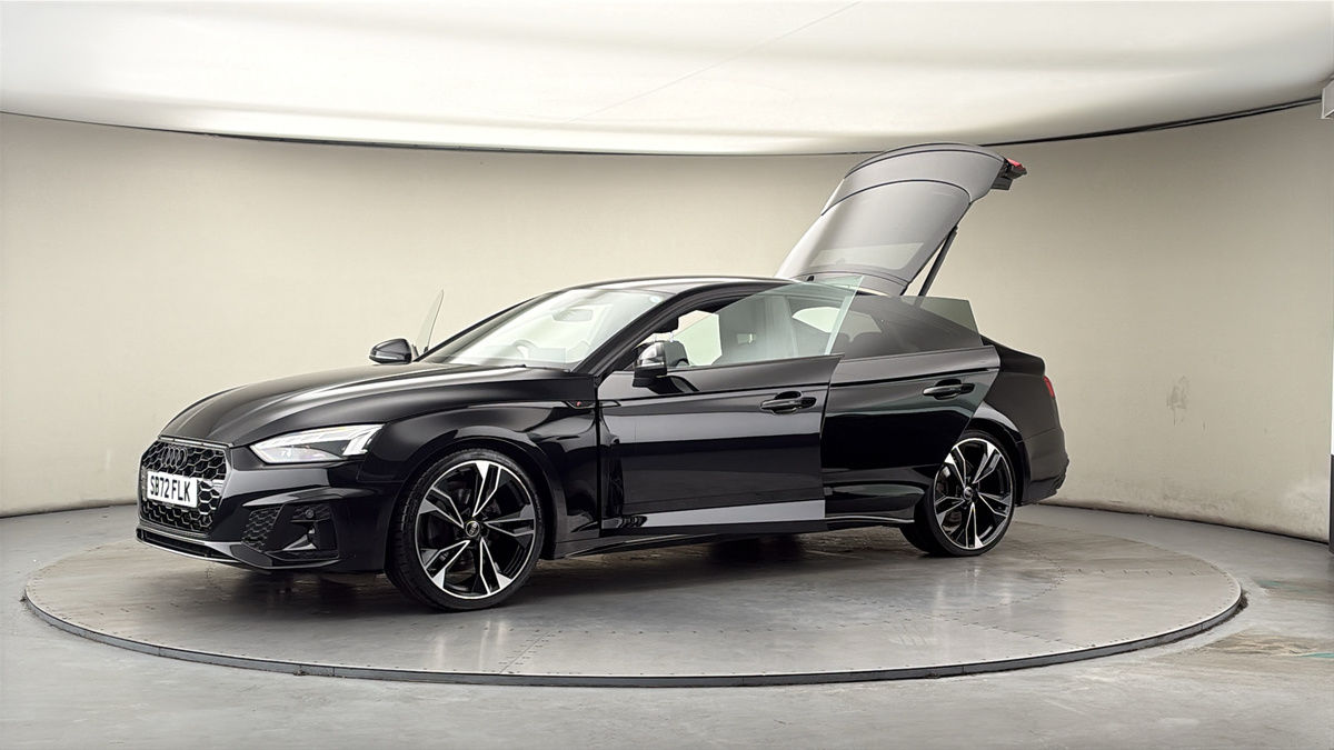 More views of Audi A5