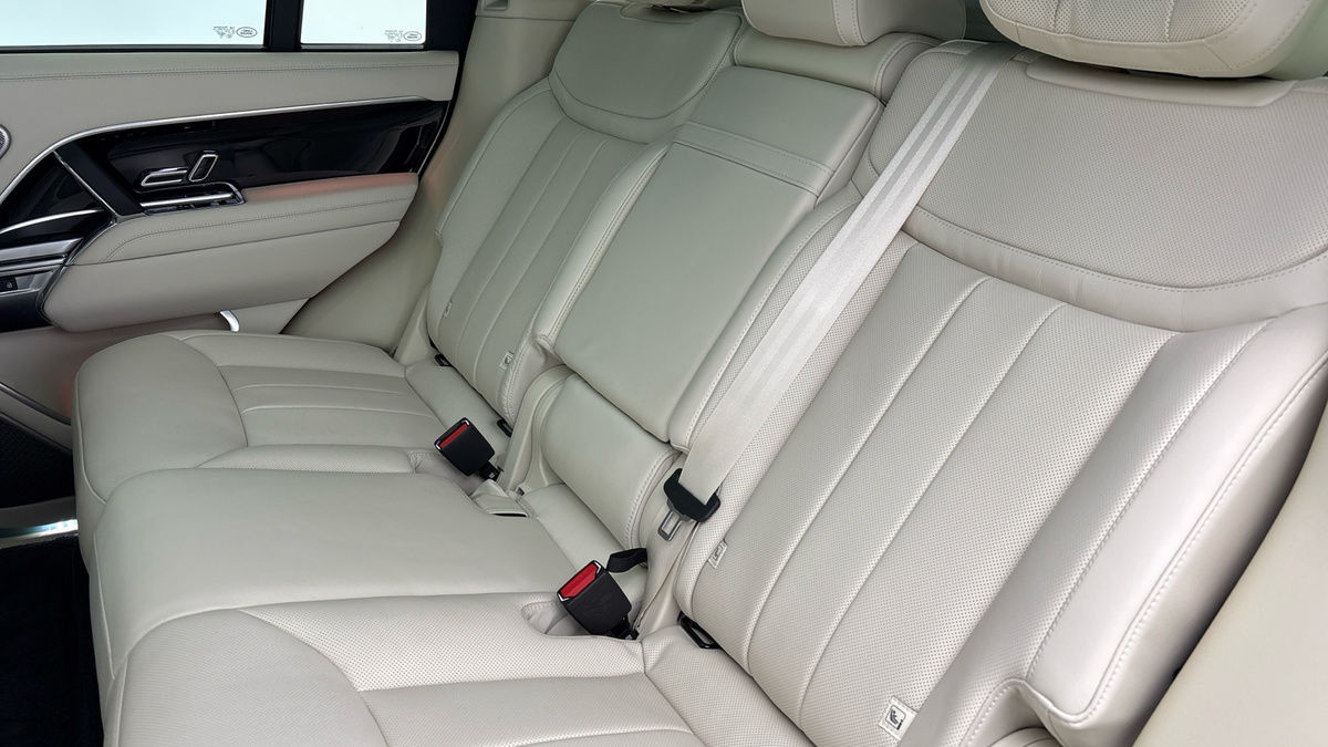 Land Rover Range Rover Image 8