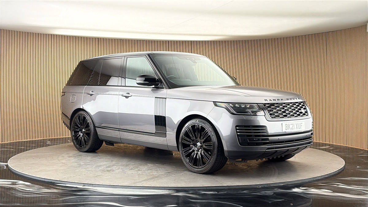 More views of Land Rover Range Rover