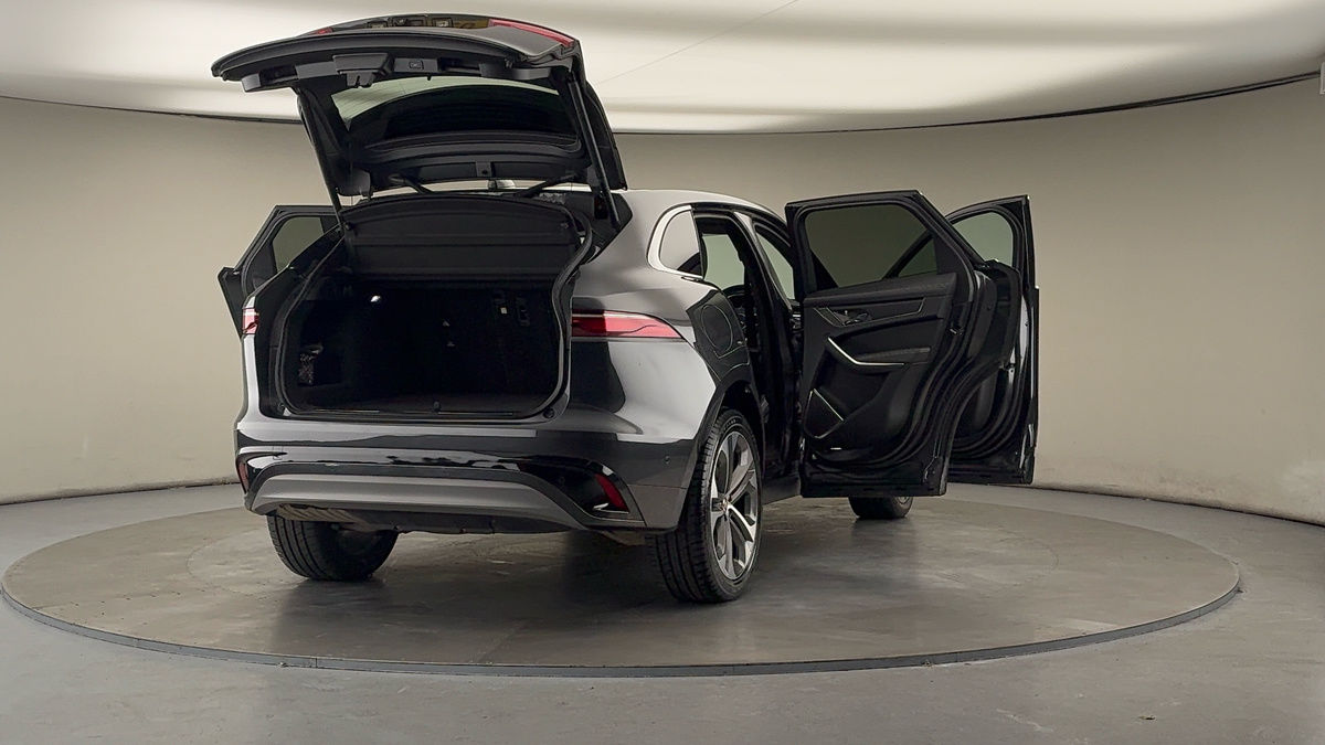 More views of Jaguar F-PACE