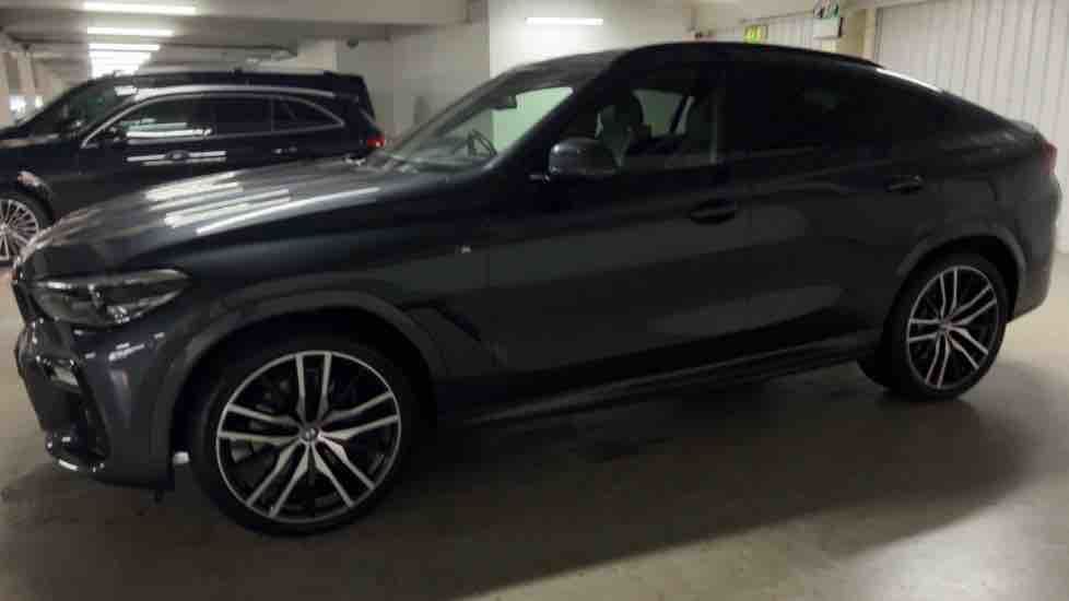More views of BMW X6