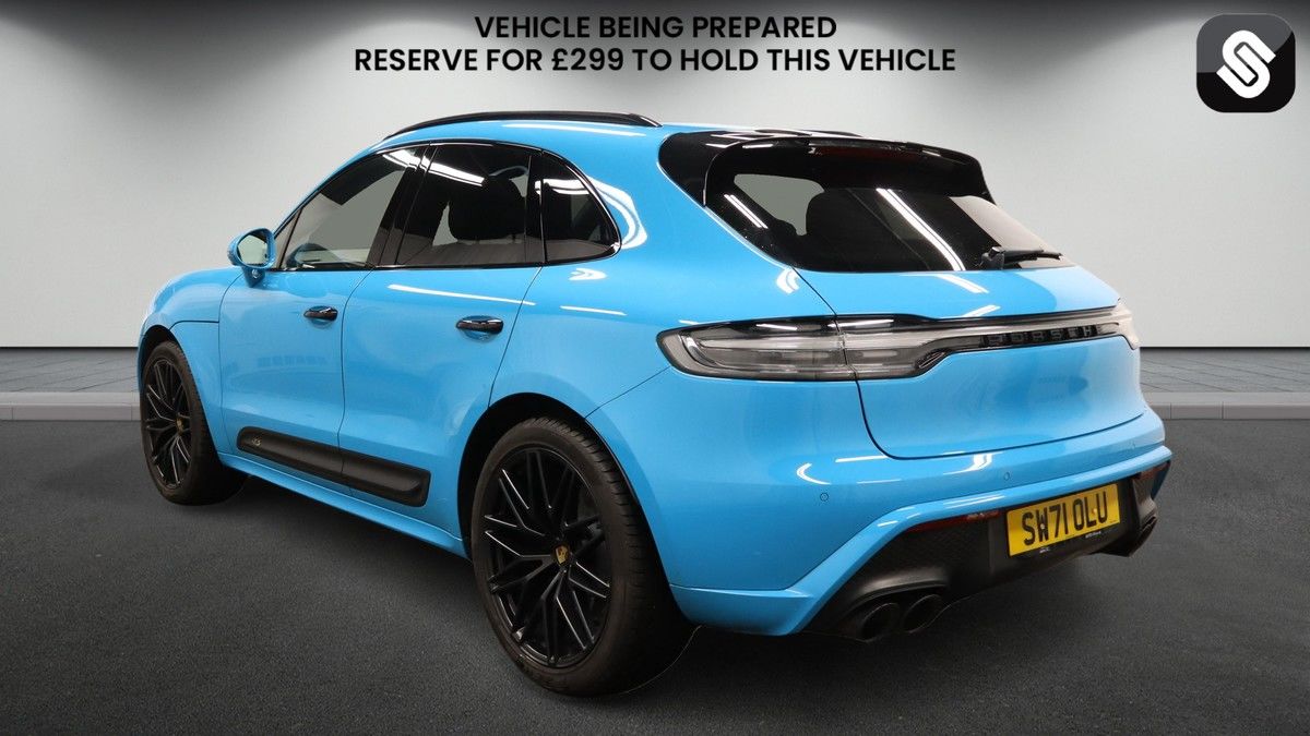 Porsche Macan Image 3