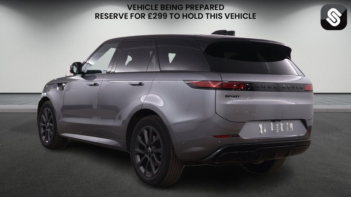 Land Rover Range Rover Sport Image 3