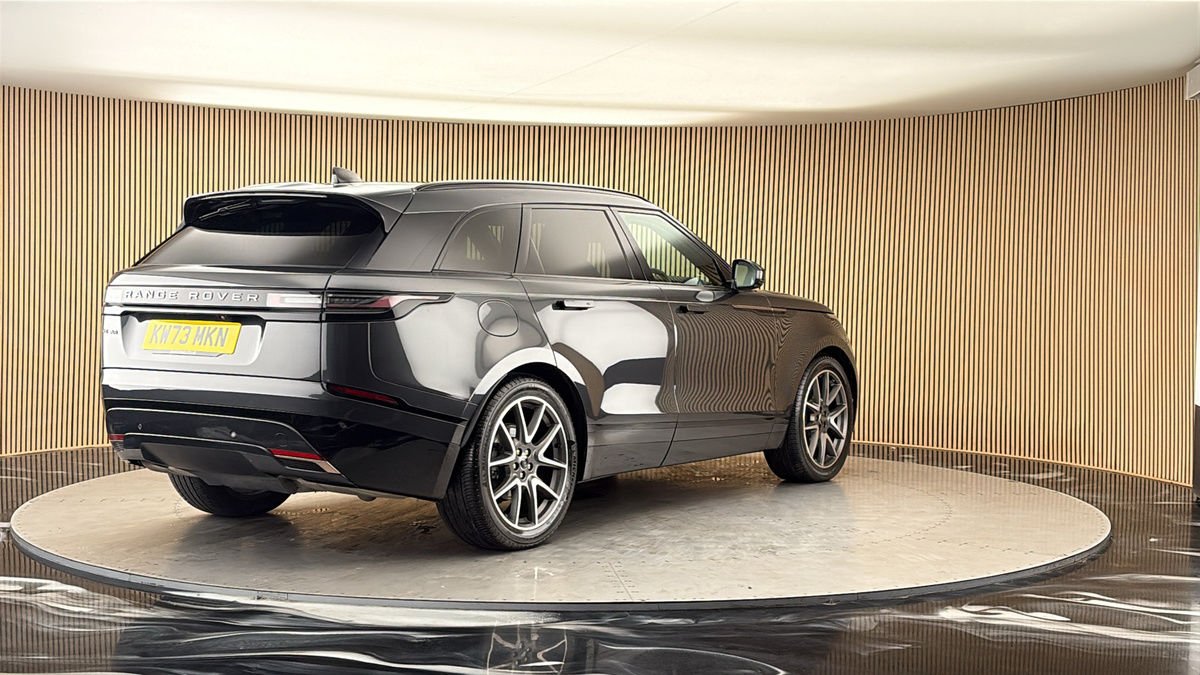 More views of Land Rover Range Rover Velar