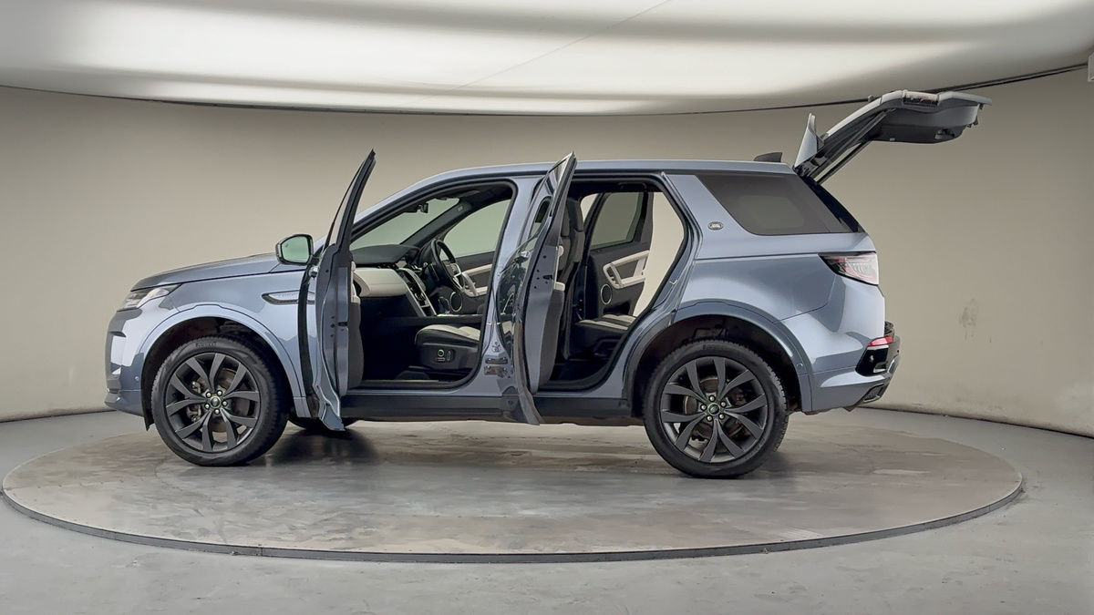 More views of Land Rover Discovery Sport