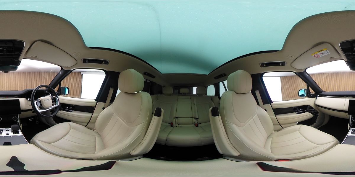 More views of Land Rover Range Rover