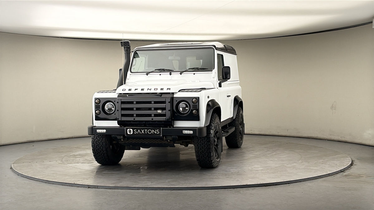More views of Land Rover Defender 90