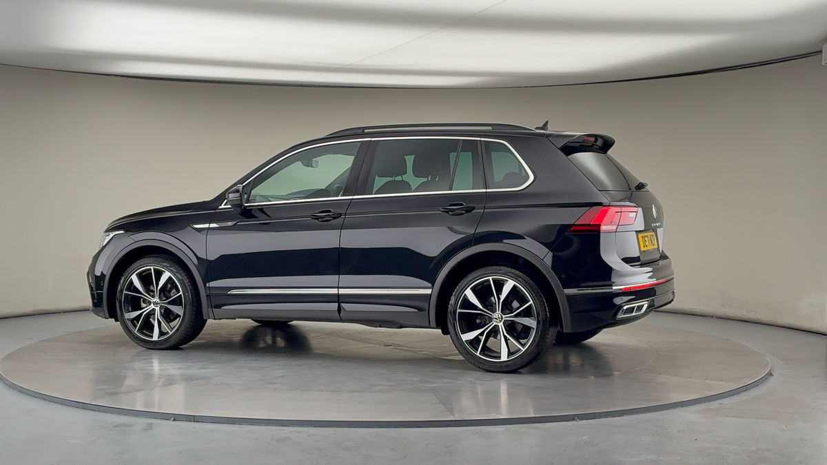 More views of Volkswagen Tiguan