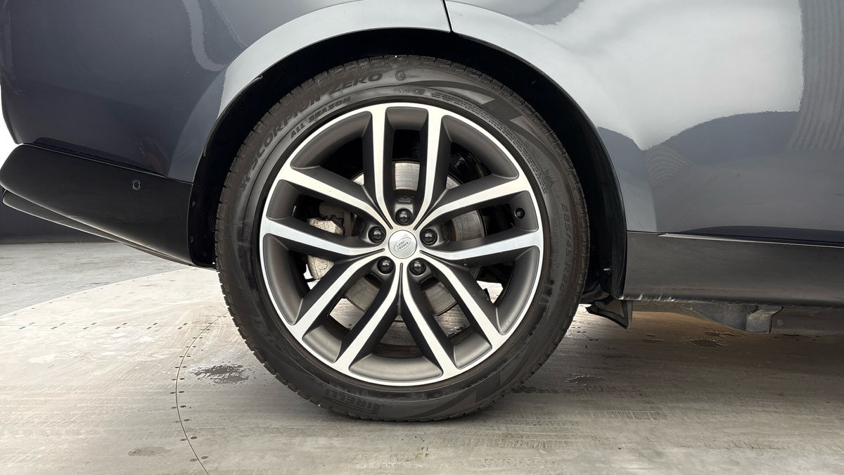 Land Rover Range Rover Image 10