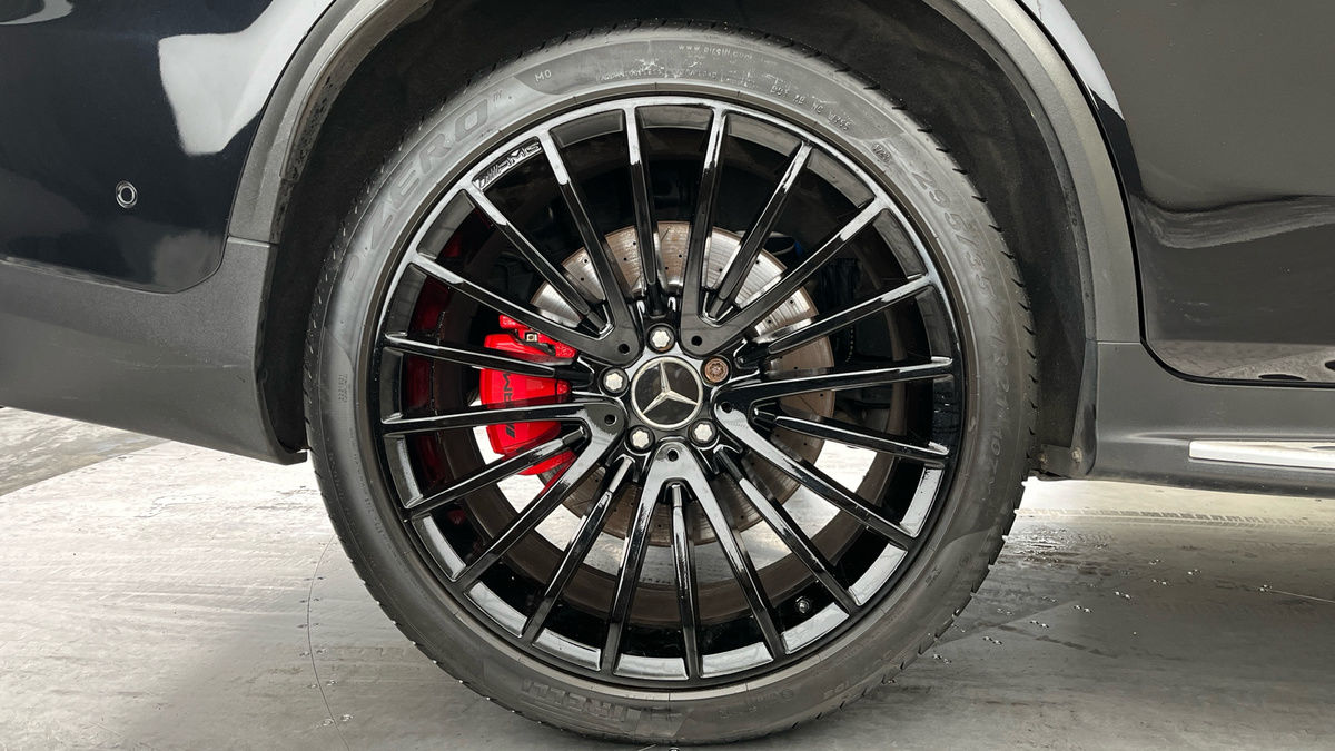 Mercedes-Benz GLC Image 10