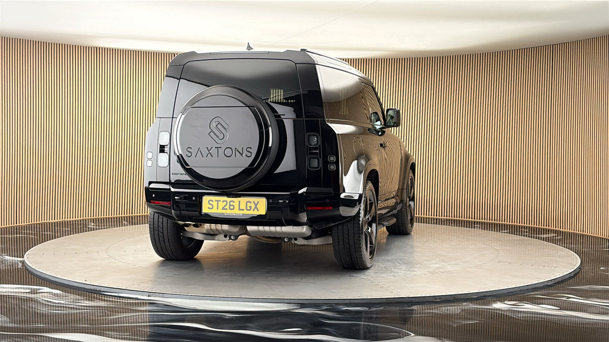 More views of Land Rover Defender 90