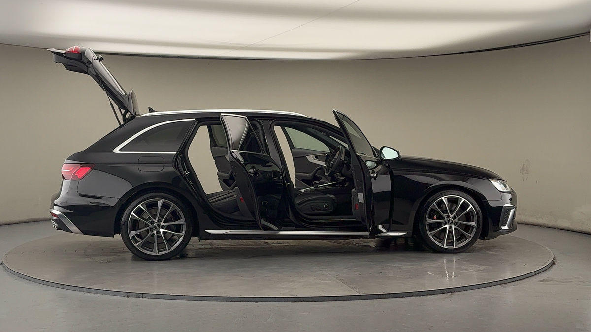 More views of Audi S4 Avant