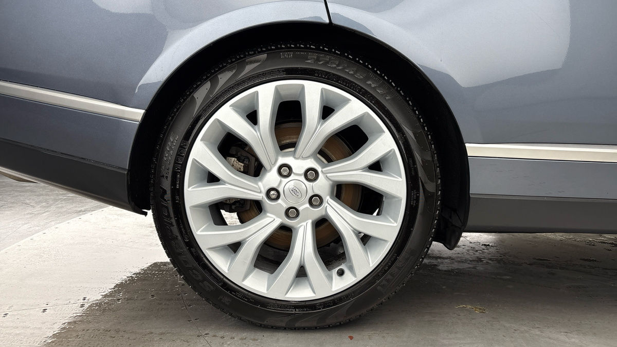 Land Rover Range Rover Image 10