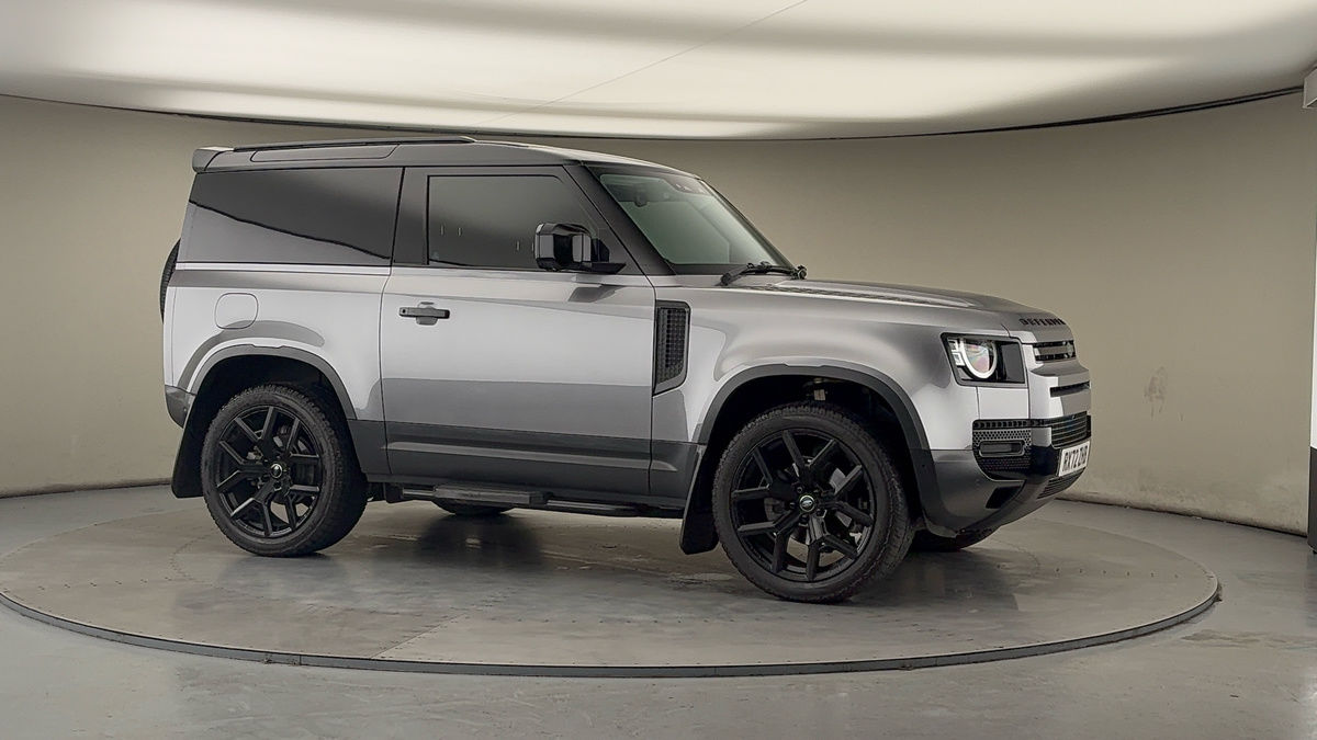 More views of Land Rover Defender 90