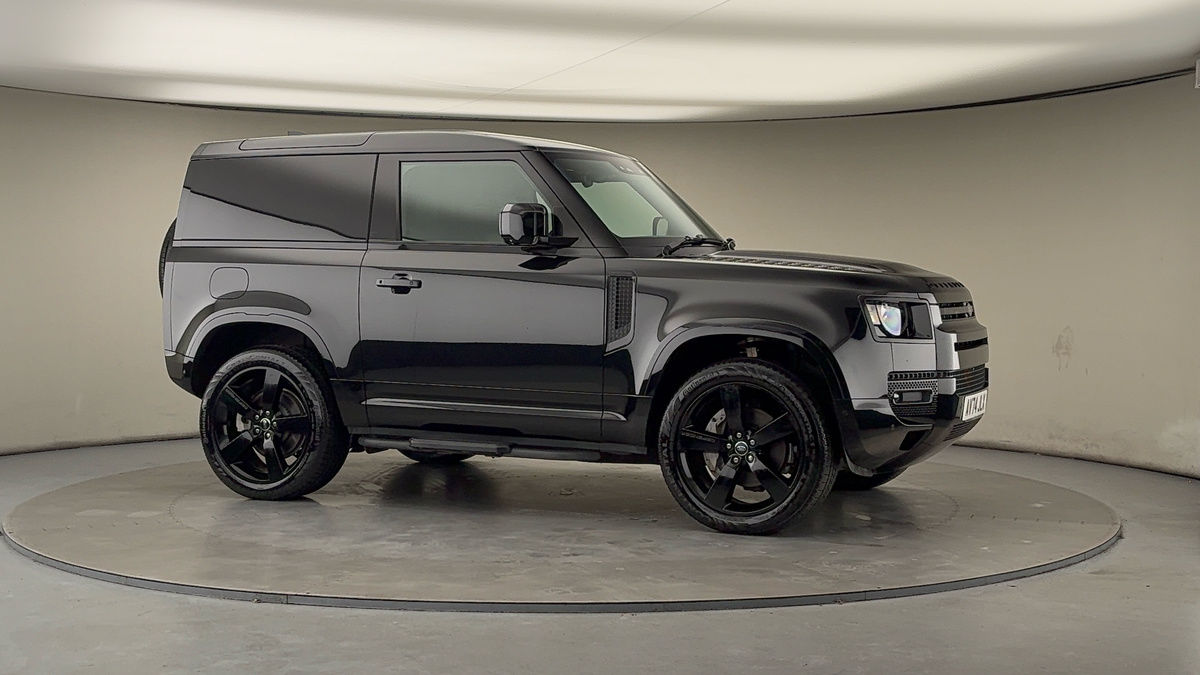 More views of Land Rover Defender 90