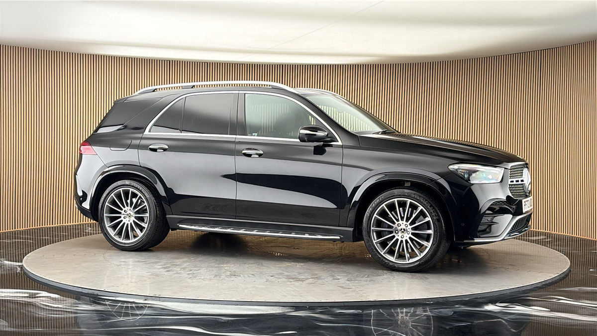More views of Mercedes-Benz GLE