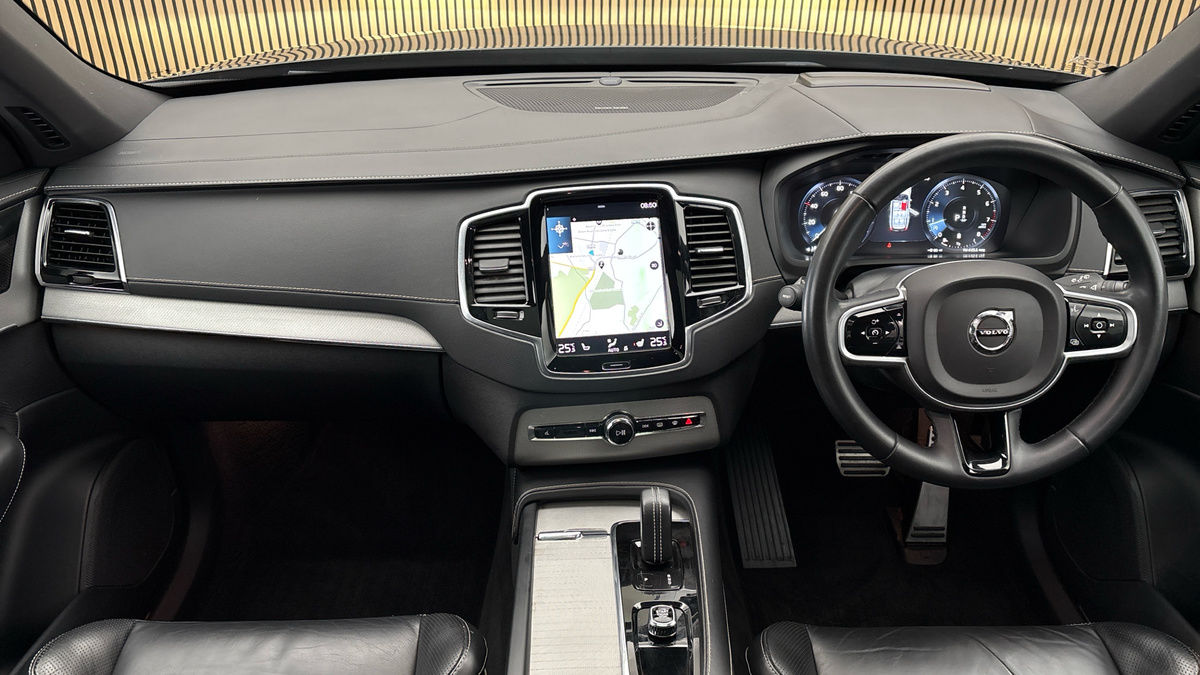 Volvo XC90 Image 12