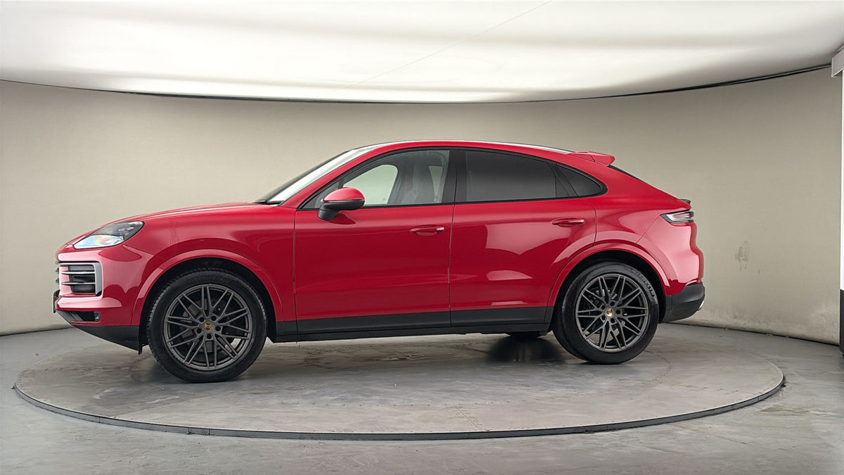 More views of Porsche Cayenne