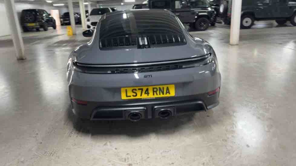 More views of Porsche 911