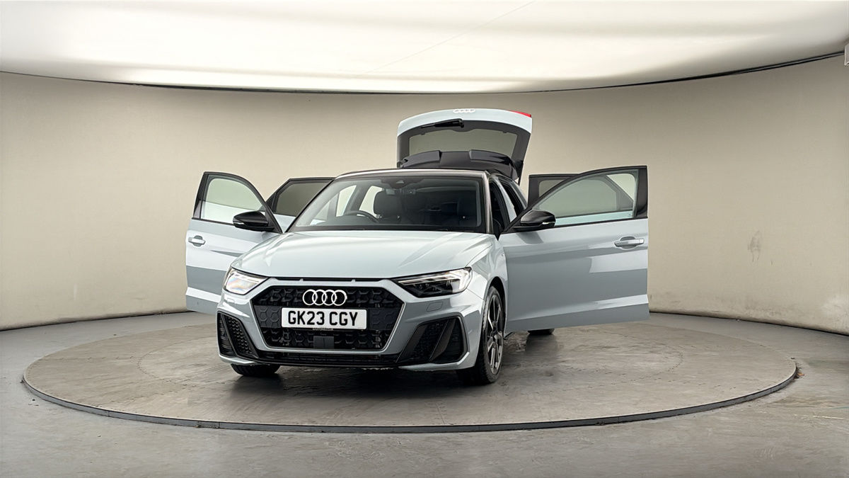 More views of Audi A1