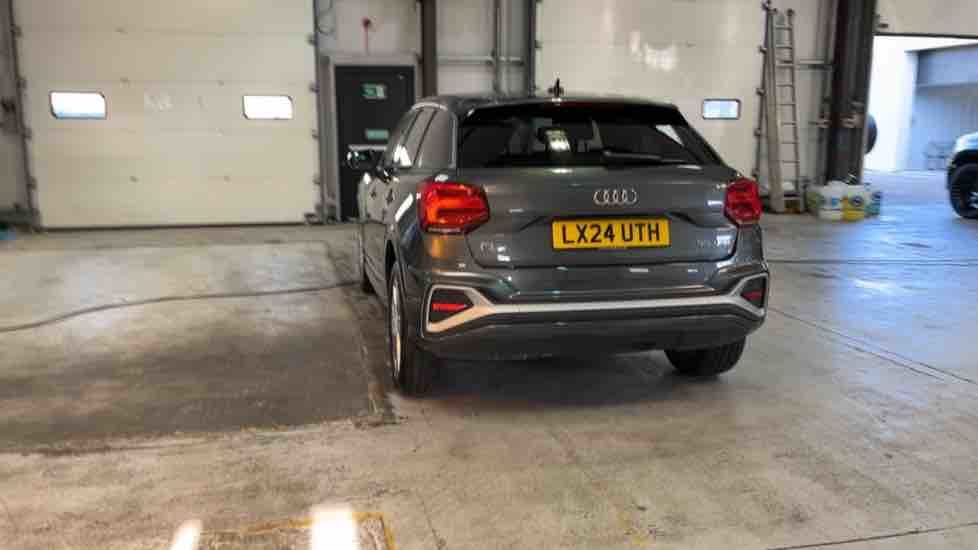 More views of Audi Q2