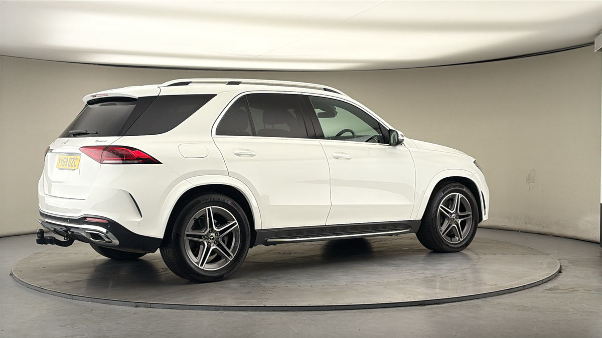 More views of Mercedes-Benz GLE