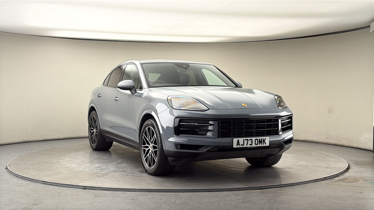 More views of Porsche Cayenne