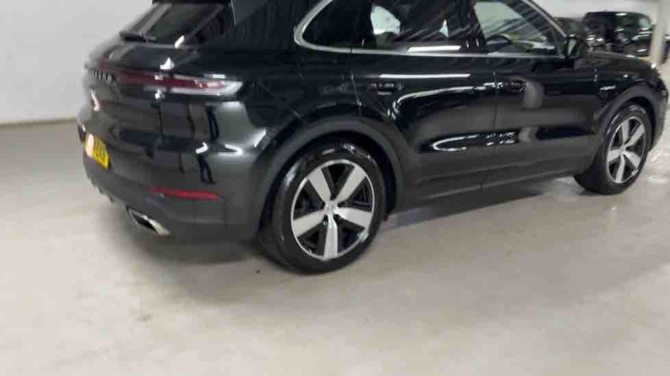 More views of Porsche Cayenne