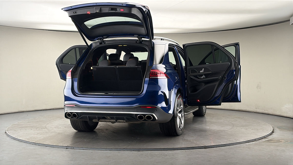 More views of Mercedes-Benz GLE
