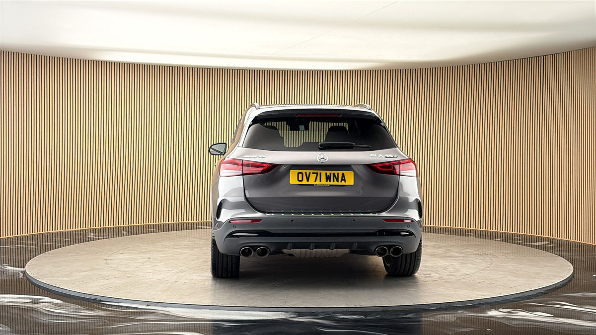 More views of Mercedes-Benz GLA