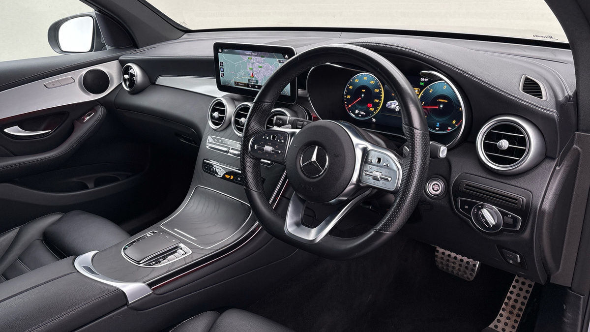 Mercedes-Benz GLC Image 5