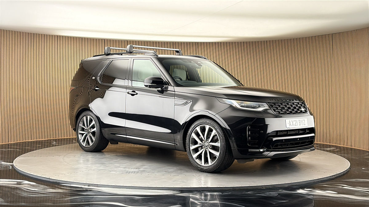 More views of Land Rover Discovery