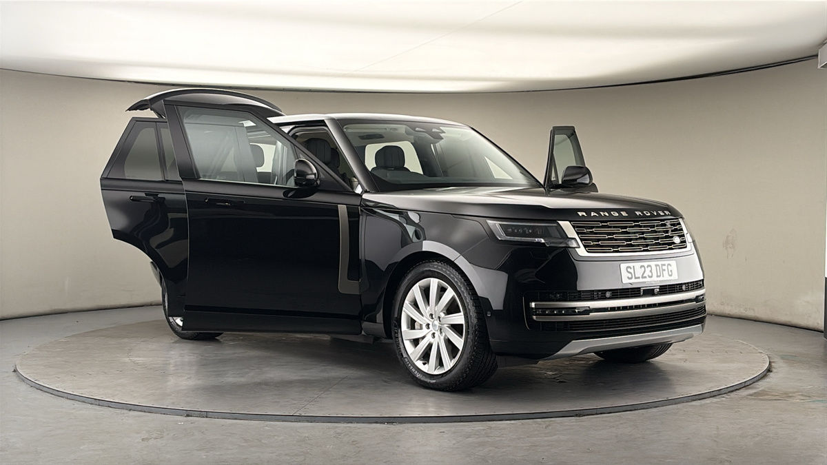 More views of Land Rover Range Rover
