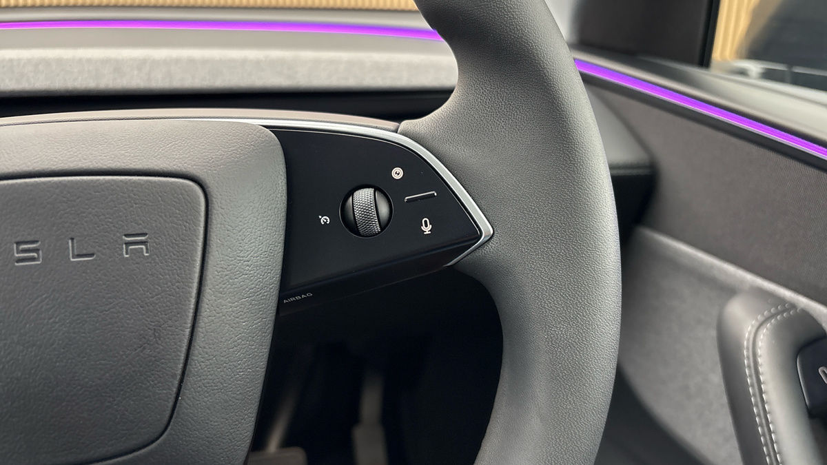 Tesla Model Y Image 14