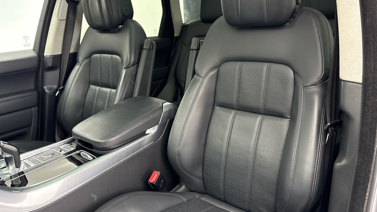 Land Rover Range Rover Sport Image 7
